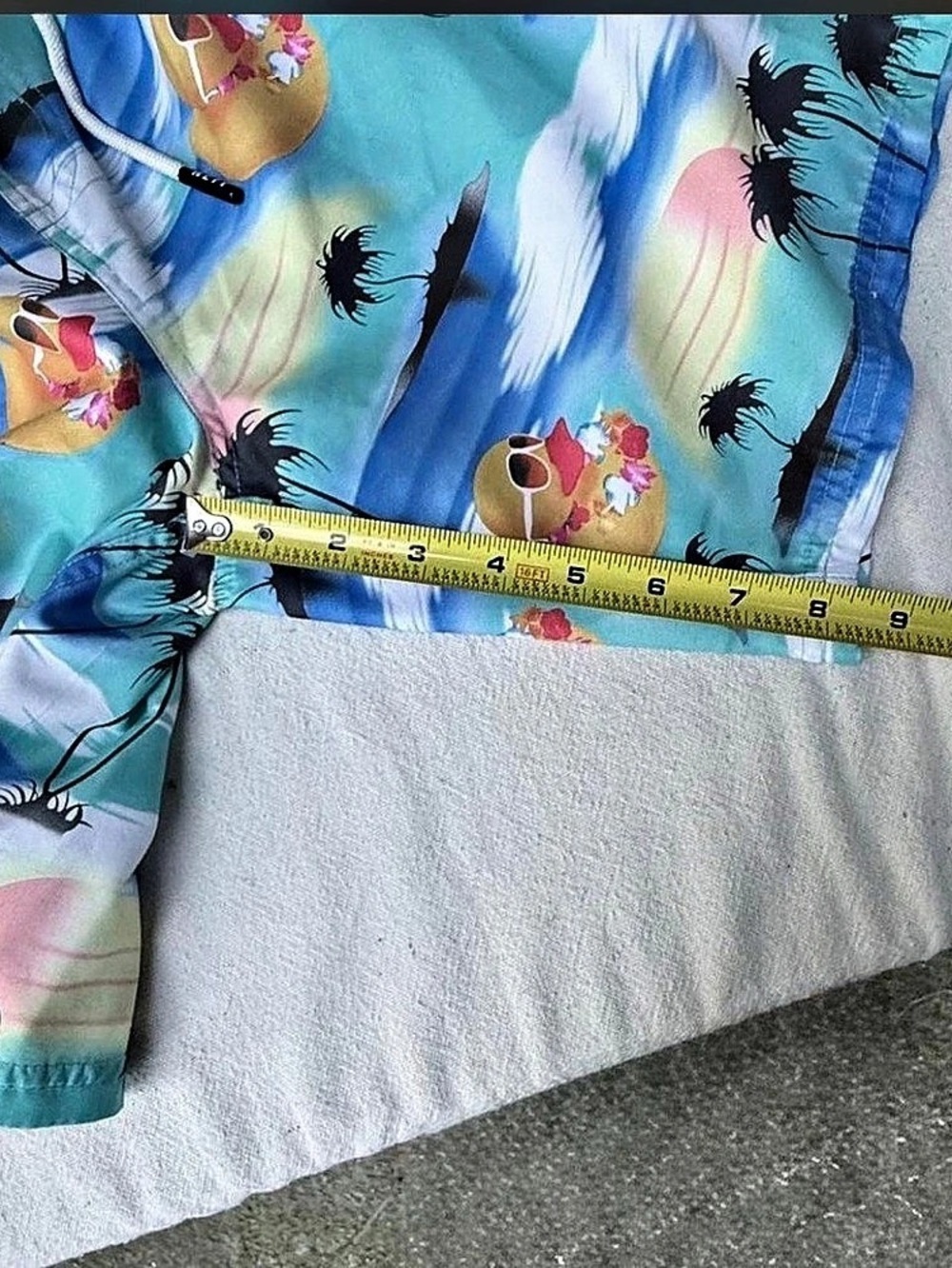 Neff Rubber Ducky Life Hot Tub Volley Swim Trunks Shorts Medium - Picture 4 of 7